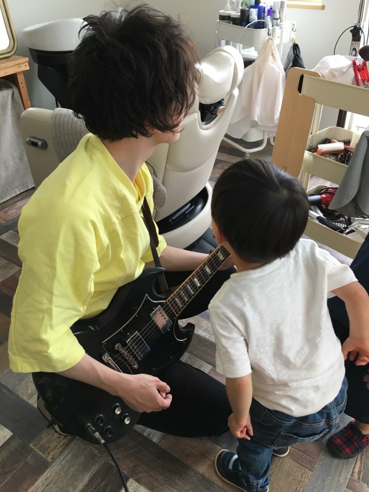 AEB40E70-D191-4101-ACF6-F7EABD4925A9